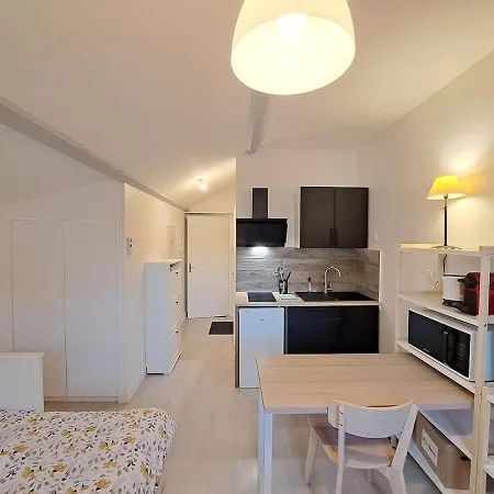 Apartment Miami - Neuf Proche Du Centre-ville Reims