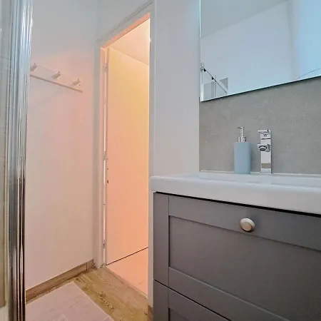 Miami - Neuf Proche Du Centre-ville Apartment
